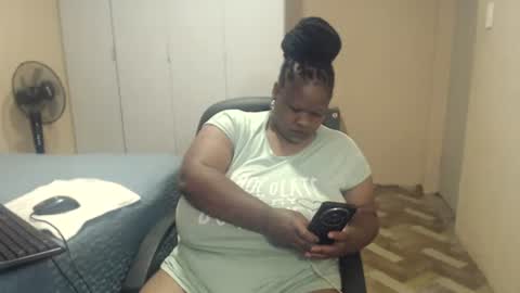 sweetnoziexxx online show from 02-15-26, 06:15