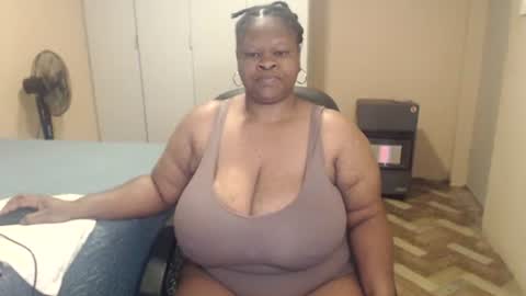 sweetnoziexxx online show from 05-08-26, 05:24