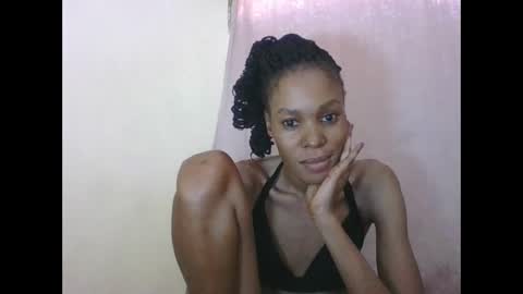 Snapshot of sweetpetite254 chatting on 03-27-26, 12:27 ESTHER online show from 03-27-26, 12:27