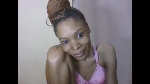 Snapshot of sweetpetite254 chatting on 04-29-26, 01:43 ESTHER online show from 04-29-26, 01:43