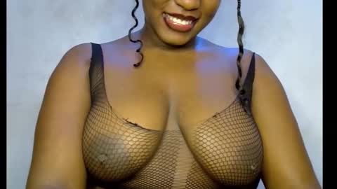 Snapshot of sweetpetitgirl chatting on 03-14-26, 06:41 LILY BRANDY online show from 03-14-26, 06:41