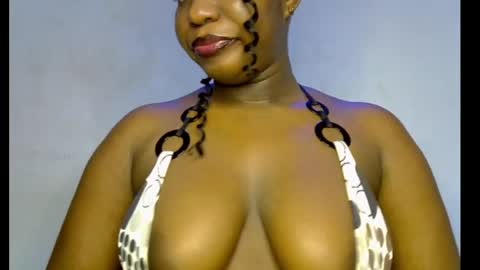 Snapshot of sweetpetitgirl chatting on 03-18-26, 06:49 LILY BRANDY online show from 03-18-26, 06:49