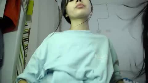 Caro  Lily online show from 09-18-25, 02:57