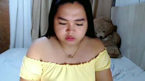 Snapshot of sweetprincess_athena chatting on 06-21-26, 04:31 Princess Ella online show from 06-21-26, 04:31