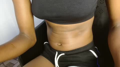 slim ivy online show from 10-22-25, 06:18