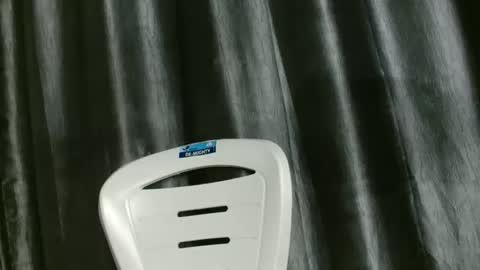 slim ivy online show from 11-23-25, 04:12