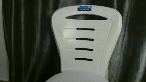 slim ivy online show from 11-29-25, 04:37