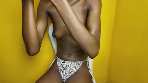 slim ivy online show from 05-11-26, 04:40