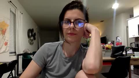 Snapshot of sweetriddance chatting on 03-26-26, 06:19 sweetriddance online show from 03-26-26, 06:19