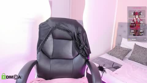 Dulce online show from 10-11-25, 01:31