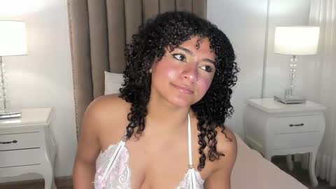 Snapshot of sweets_one chatting on 02-12-26, 03:23 sweets one online show from 02-12-26, 03:23