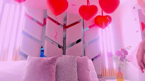 sweetsalome_01 online show from 02-14-26, 12:02