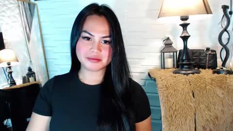 Snapshot of sweetsam14 chatting on 02-07-25, 03:45 sam online show from 02-07-25, 03:45