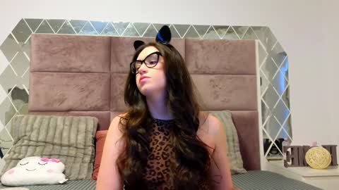 Snapshot of sweetscribe chatting on 12-04-24, 06:44 SweetScribe online show from 12-04-24, 06:44
