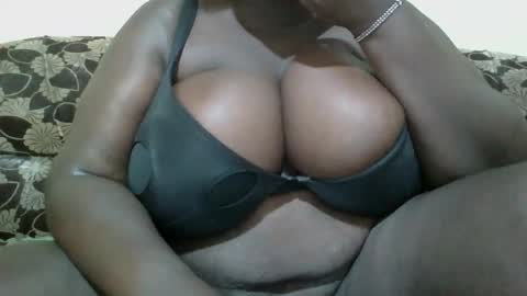 sweetsensation online show from 02-12-26, 09:59