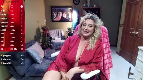 Janie online show from 01-10-25, 06:17