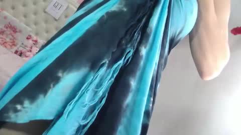 Ningning online show from 10-19-25, 01:34