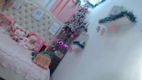 Ningning online show from 11-12-25, 11:10