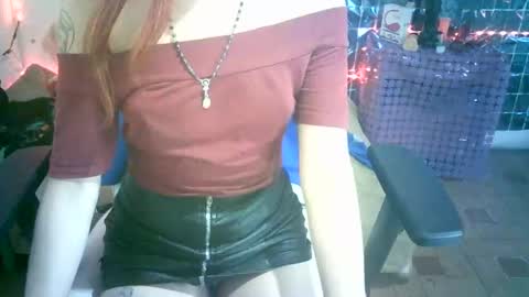 MEGHAN LOPEZ      online show from 01-19-25, 10:28