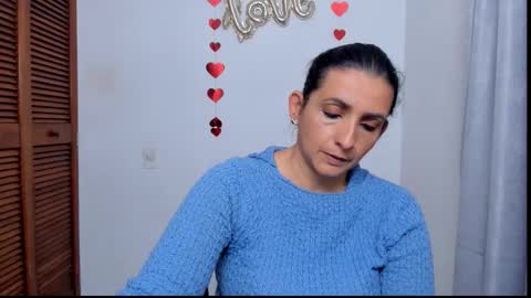 Sofia online show from 10-26-25, 02:17