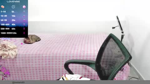 Snapshot of sweetsquirtx23 chatting on 03-06-25, 07:32 lili online show from 03-06-25, 07:32