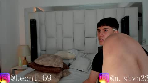 Snapshot of sweett_candy2 chatting on 04-17-26, 05:49 sweett_candy2 online show from 04-17-26, 05:49