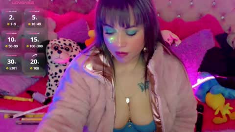 martina online show from 01-28-25, 06:27