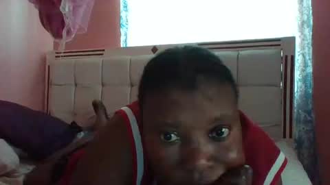 Snapshot of sweett_melly chatting on 01-27-25, 11:11 sweett_melly online show from 01-27-25, 11:11