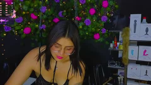 Molly -  INDEPENDENT MODEL online show from 05-07-26, 11:54