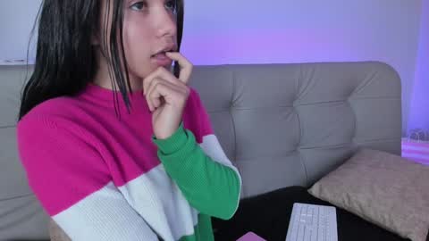    online show from 12-24-24, 10:39