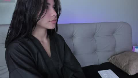    online show from 01-03-25, 04:37