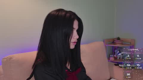    online show from 10-06-25, 04:37