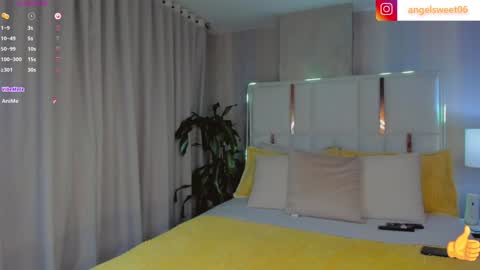 Snapshot of sweett_shinexx chatting on 01-13-25, 04:18 angel online show from 01-13-25, 04:18