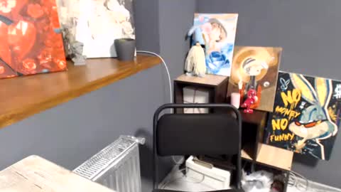 Snapshot of sweettie_candy chatting on 07-31-26, 08:25 Milena online show from 07-31-26, 08:25