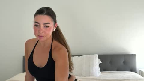 Snapshot of sweetukcassie chatting on 10-20-25, 11:38 Sweet UK Cassie online show from 10-20-25, 11:38