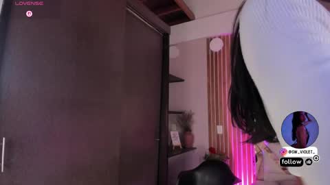 Snapshot of sweetviolet___ chatting on 04-07-26, 12:27 sweetviolet___ online show from 04-07-26, 12:27