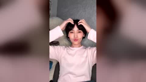 Adelin online show from 03-21-26, 03:04