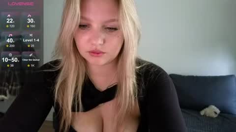 Betty online show from 06-25-26, 09:47