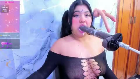 LINA online show from 03-19-26, 11:58