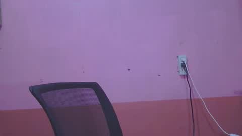 sweety_curvy09 online show from 03-20-26, 11:42