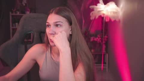 Emily online show from 04-15-26, 06:20