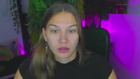 Snapshot of sweety_emilya chatting on 07-21-26, 06:38 Emily online show from 07-21-26, 06:38