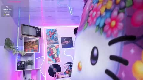 Emma online show from 02-07-26, 07:39