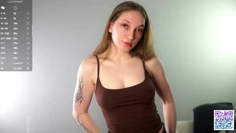 Bella . online show from 02-06-26, 09:23