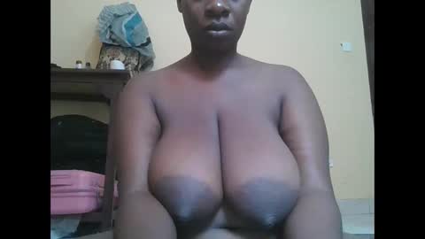 Snapshot of sweetyass25 chatting on 10-08-25, 06:55 sweetyass25 online show from 10-08-25, 06:55