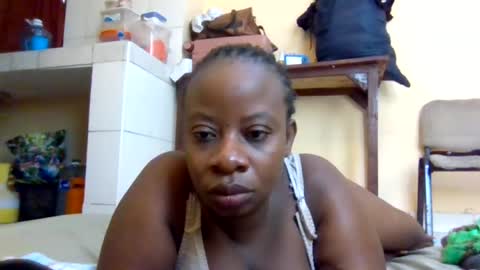 Snapshot of sweetyass25 chatting on 07-09-26, 06:50 sweetyass25 online show from 07-09-26, 06:50