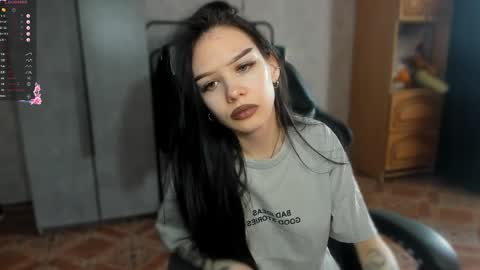 Snapshot of sweetydeviliya chatting on 03-25-26, 11:27 sweetydeviliya online show from 03-25-26, 11:27