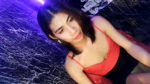 Snapshot of sweetyguyxxx1998 chatting on 02-26-26, 12:20 - allen online show from 02-26-26, 12:20