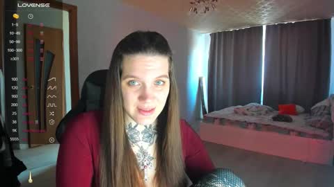 Snapshot of sweetyladiy chatting on 02-25-26, 06:12 Aiza online show from 02-25-26, 06:12