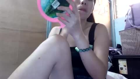 Snapshot of sweetymel14 chatting on 11-12-25, 04:46 sweetymel14 online show from 11-12-25, 04:46